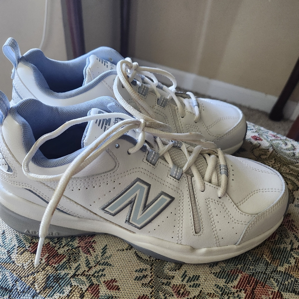 New Balance 608 Sneakers